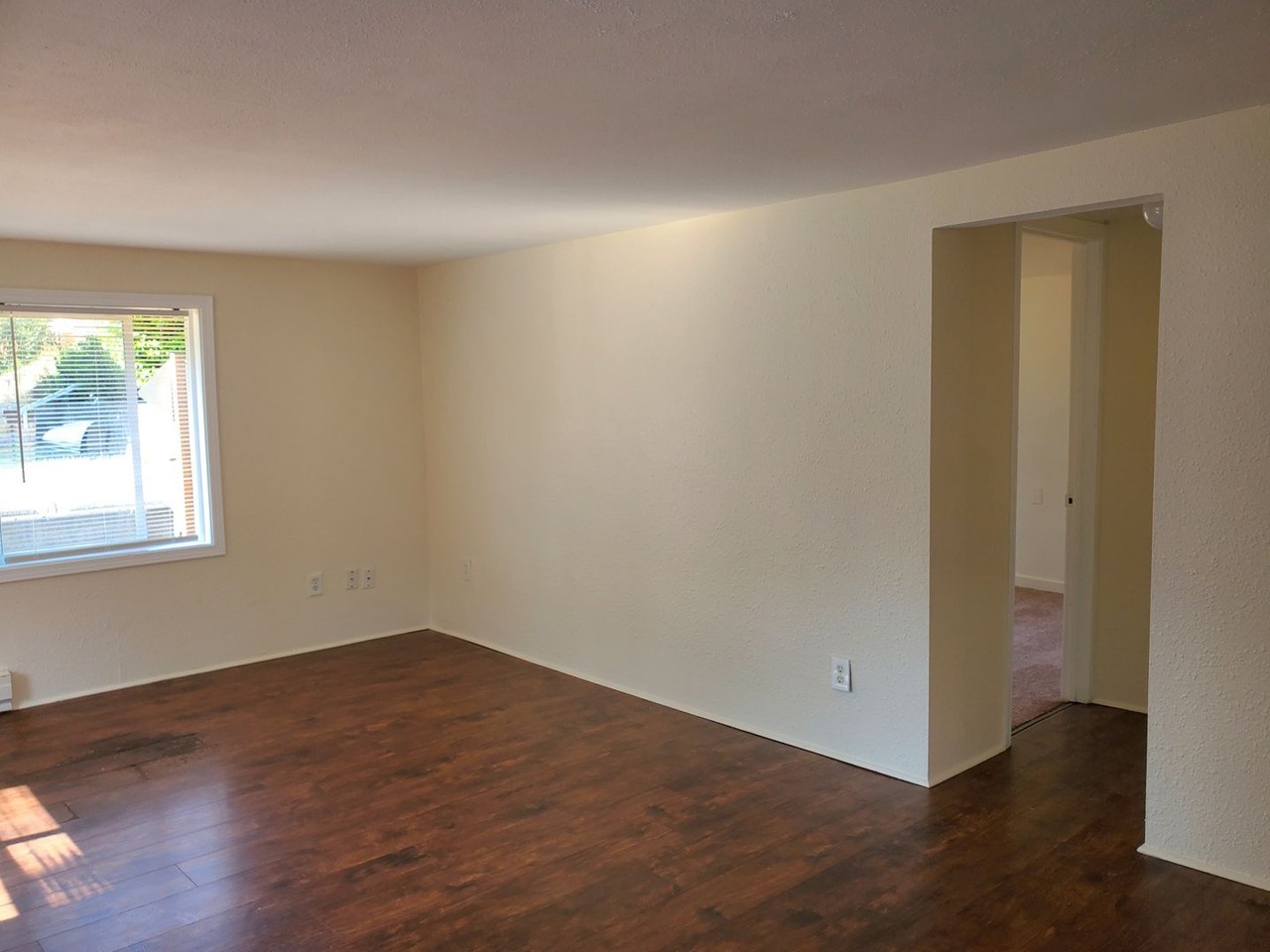 5836 S Stevens St - Photo 5 of 35