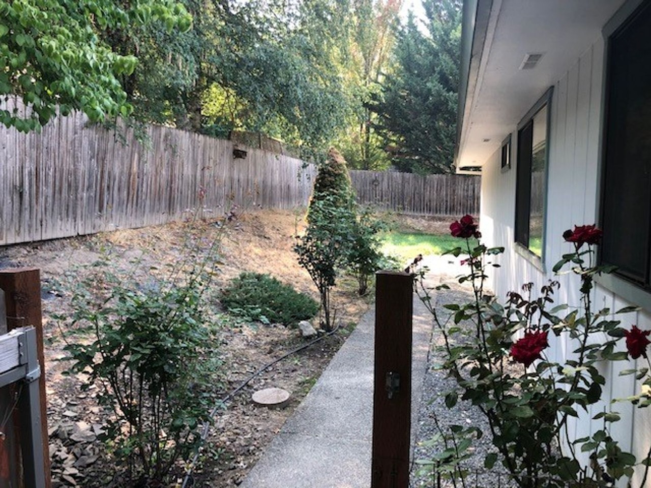 234 Sky Crest Dr - Photo 3 of 6
