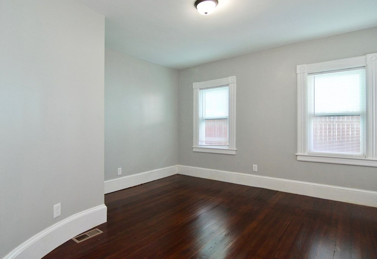 56 Mulberry St - Photo 3 of 16