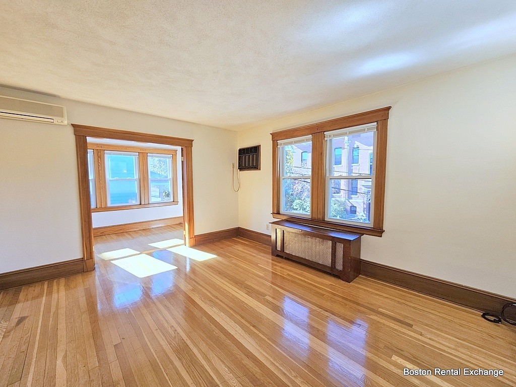 20 School St #2 - Photo 3 of 24