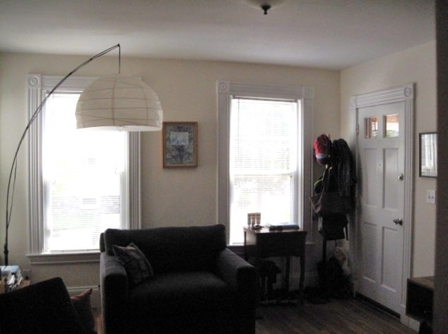102 Sycamore St #2 - Photo 5 of 10
