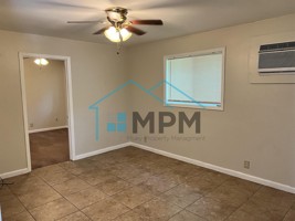 featured image of 202 Clay St