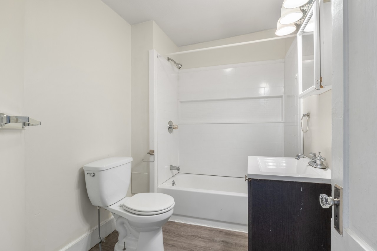 48 Storer Street - Photo 6 of 12