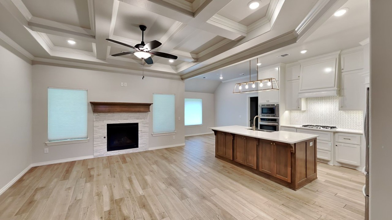 7933 Pear St - Photo 6 of 28