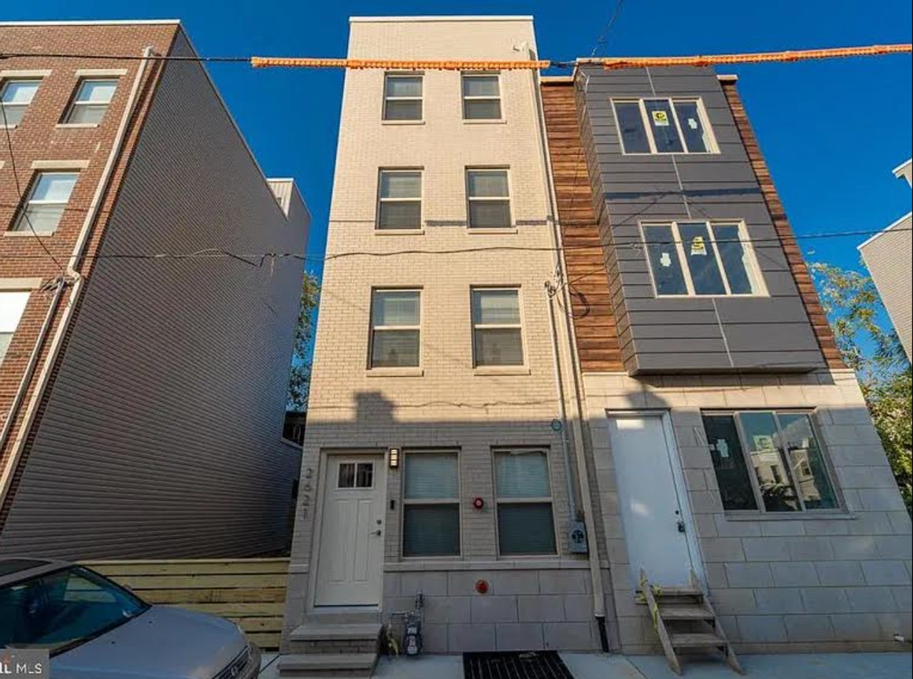 2621 Latona St - Photo 2 of 27