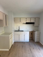 featured image of 301 Park Blvd