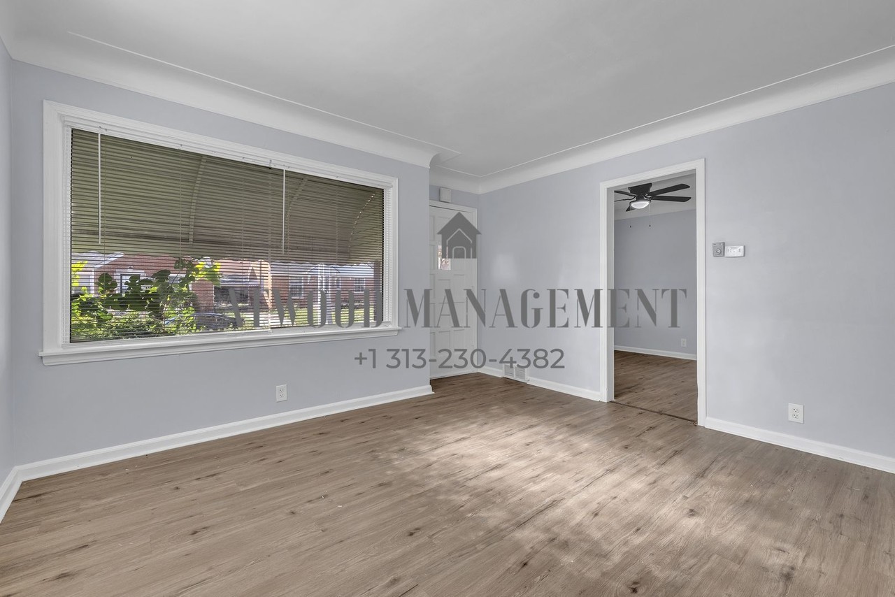 20164 Terrell St - Photo 3 of 23