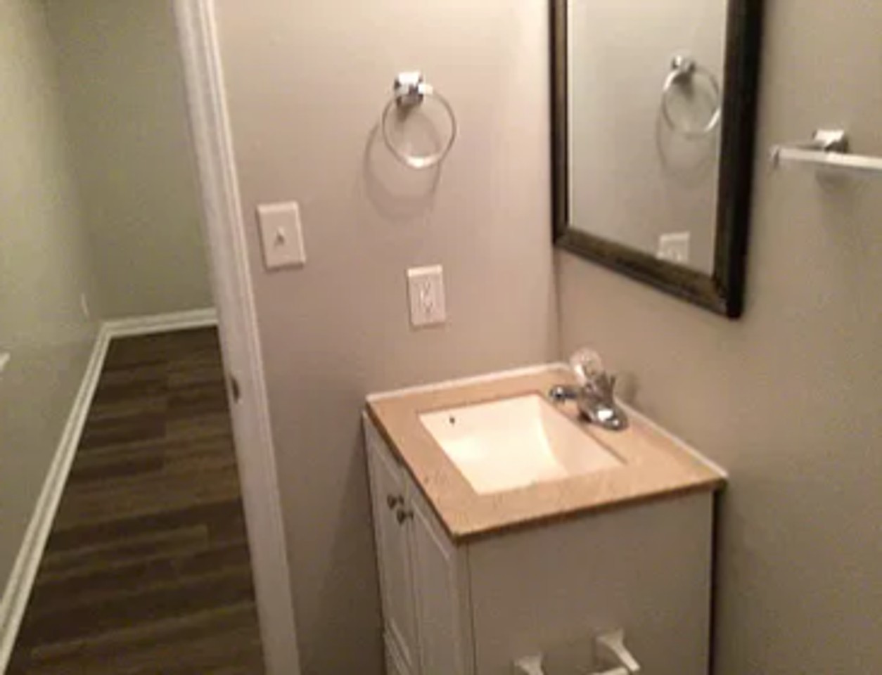 727 Oak Rd - Photo 4 of 8