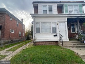2216 Upland St - Photo 1 of 1