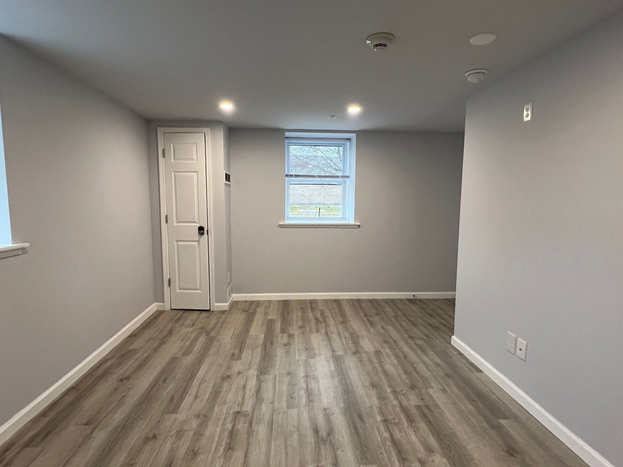 5130 Pennell Road - Photo 4 of 14
