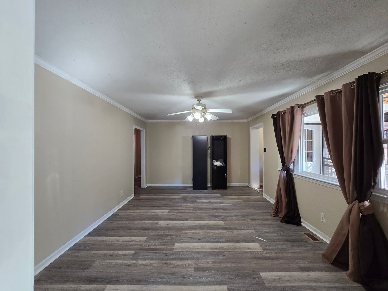 1507 Rhone St - Photo 2 of 37