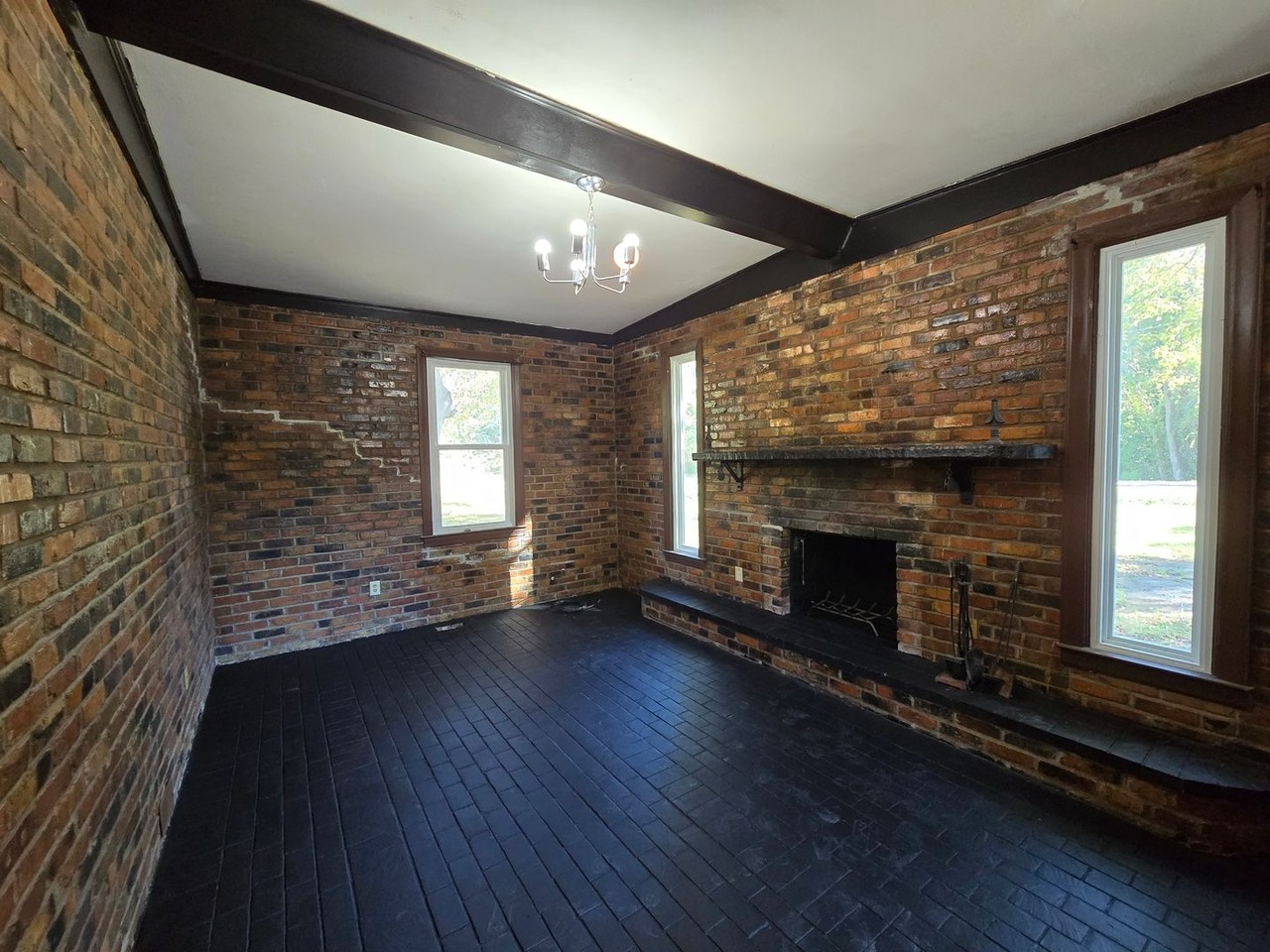 1507 Rhone St - Photo 5 of 37