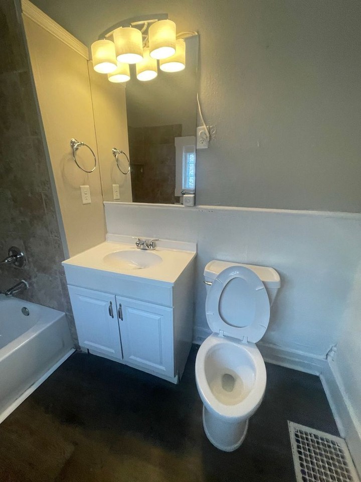 1603 N 15th St - Photo 4 of 14