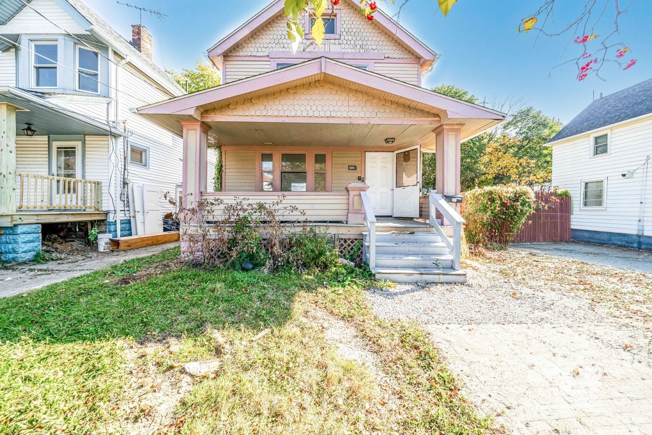 3339 W 90th St - Photo 4 of 22