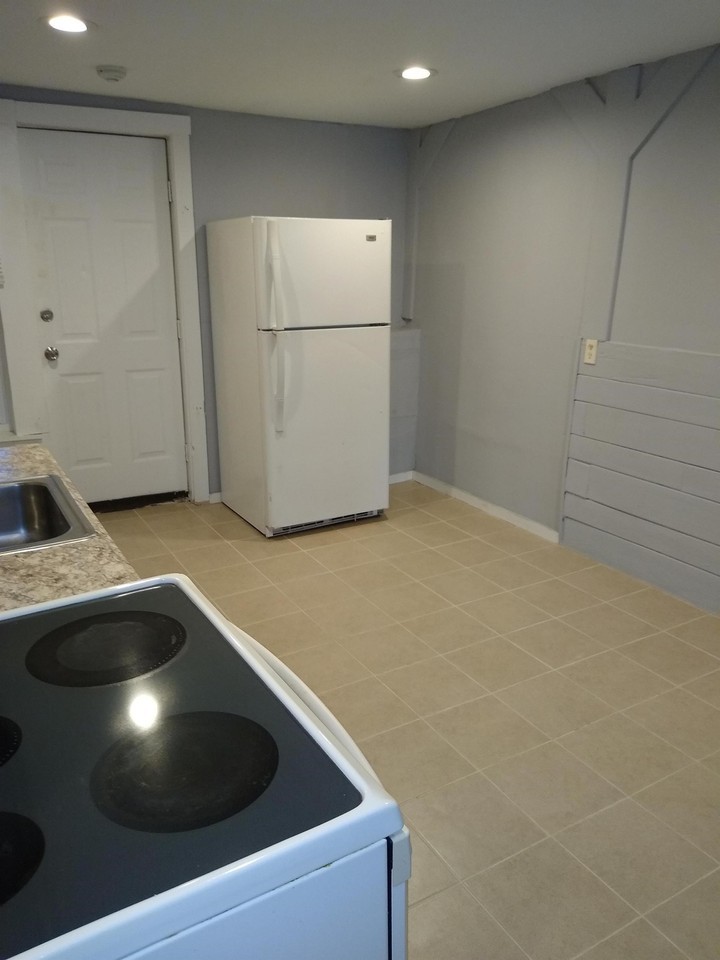 6 Gates Street - Photo 3 of 13