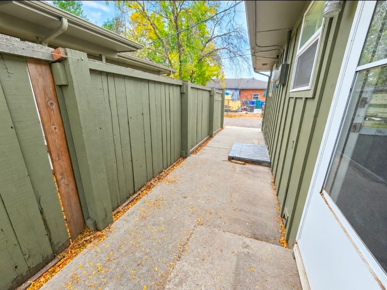 326 18th Ave - Photo 3 of 12