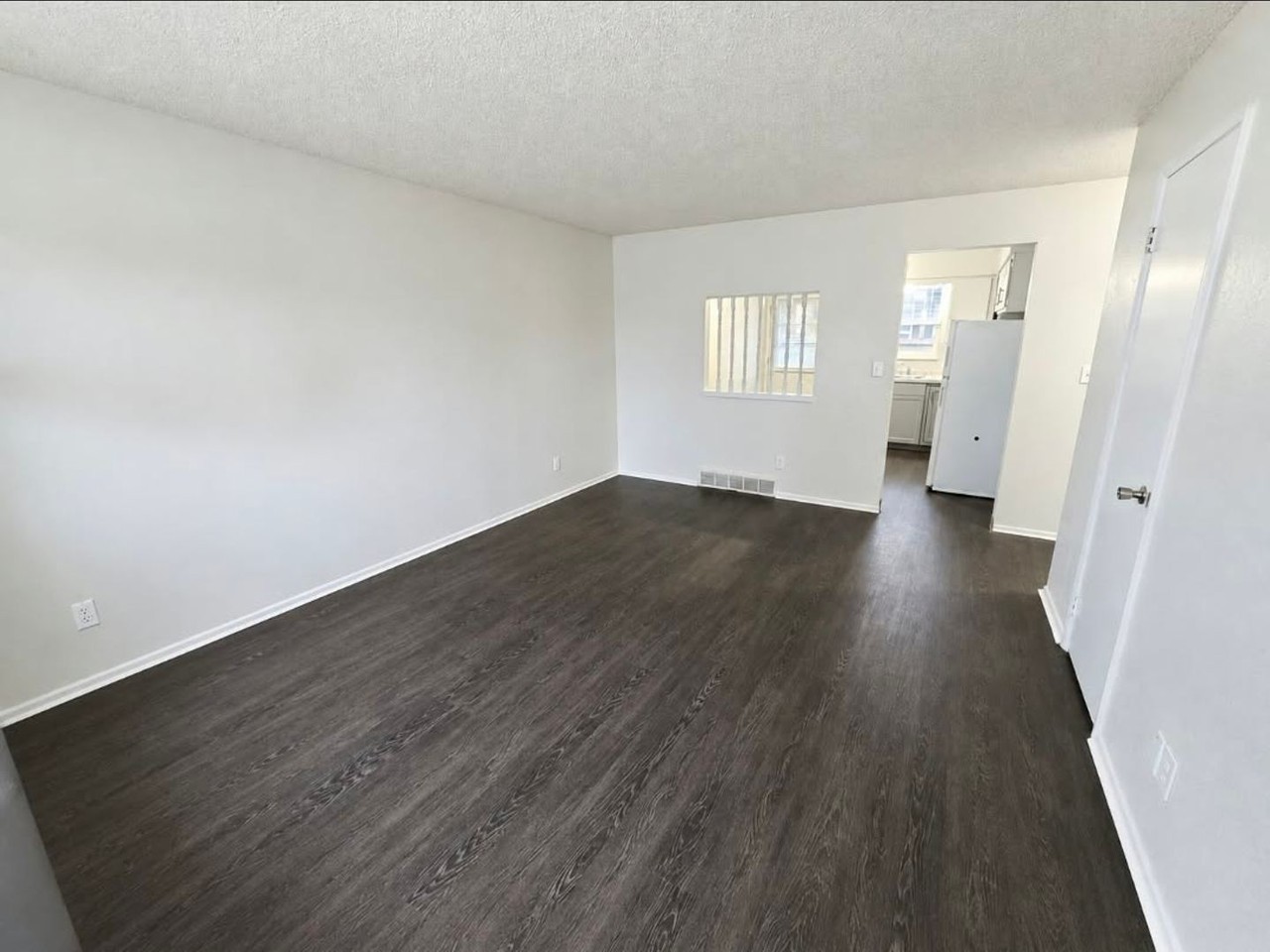 326 18th Ave - Photo 4 of 12