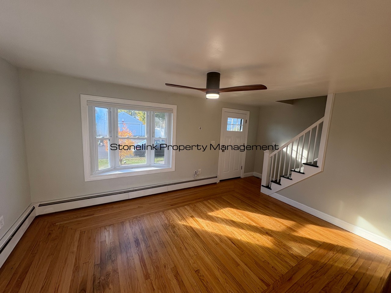 80 Pollard Ave - Photo 4 of 18