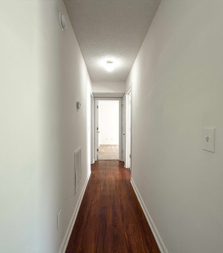 717 South Parker Dr - Photo 6 of 20