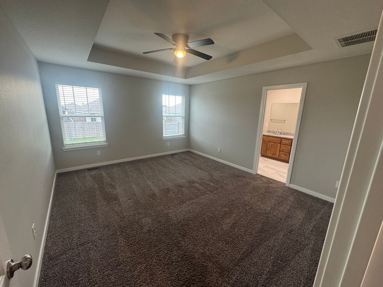 883 S Parkside Cir - Photo 6 of 12