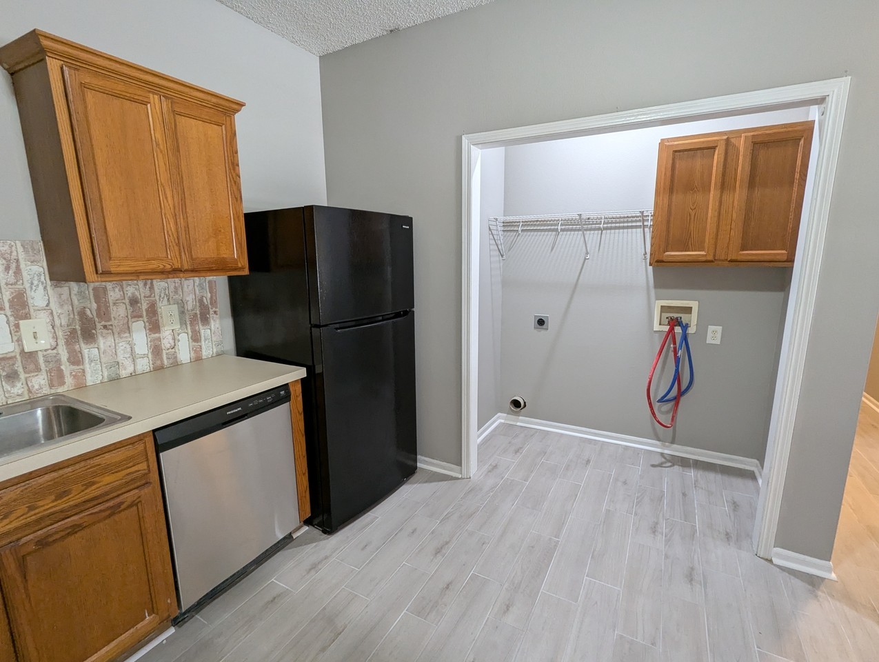 1839 Tyler Street - Photo 7 of 26