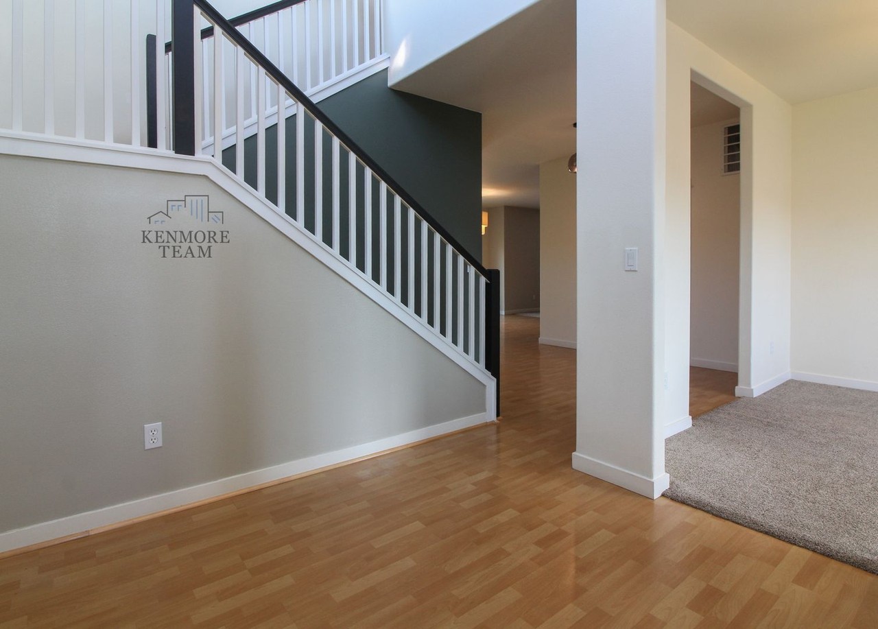 4811 Cordova Ct - Photo 2 of 28