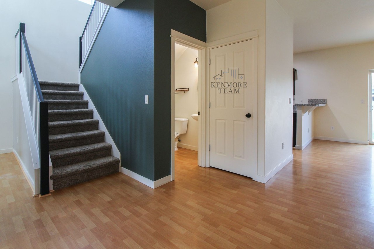 4811 Cordova Ct - Photo 5 of 28