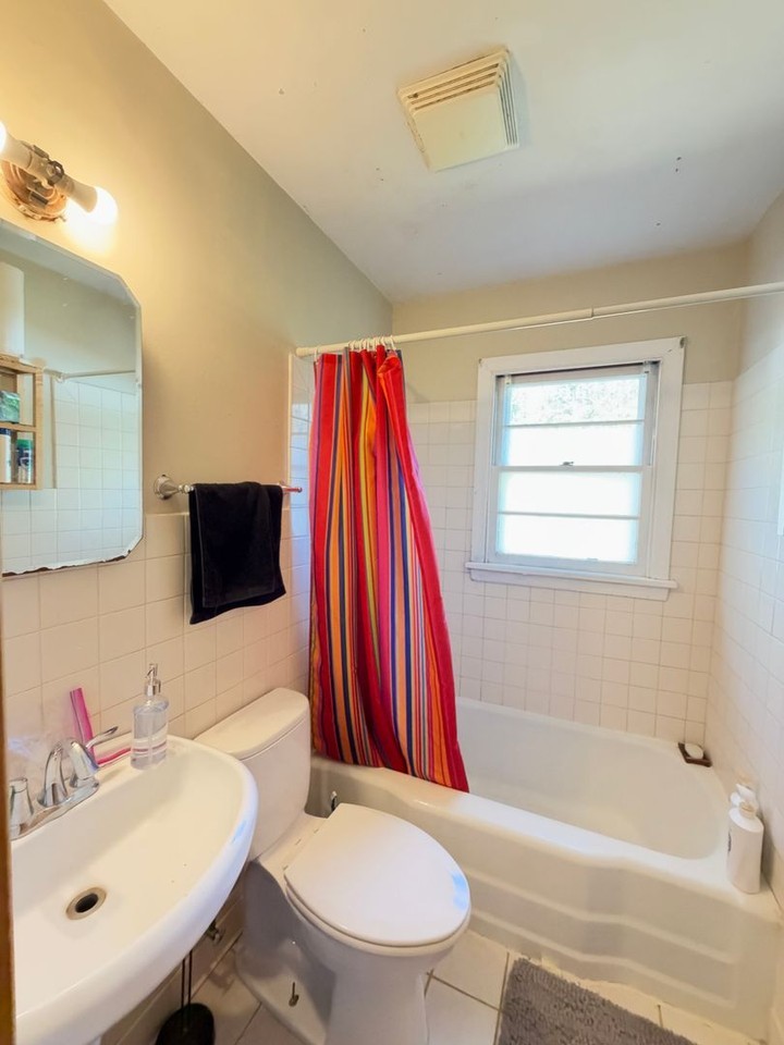 115 Mimosa Dr - Photo 6 of 12