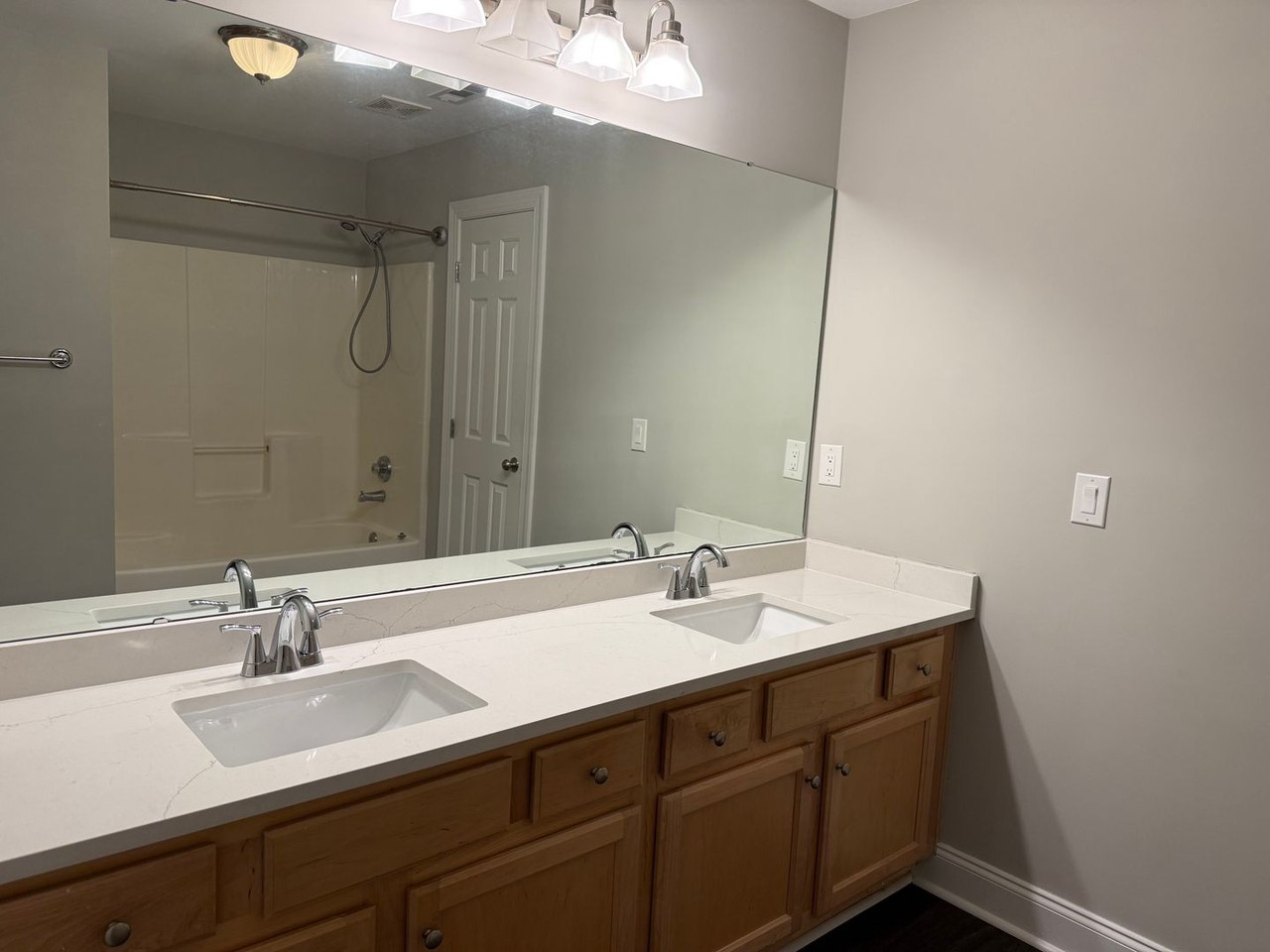 5005 Double Fox Rd - Photo 6 of 29