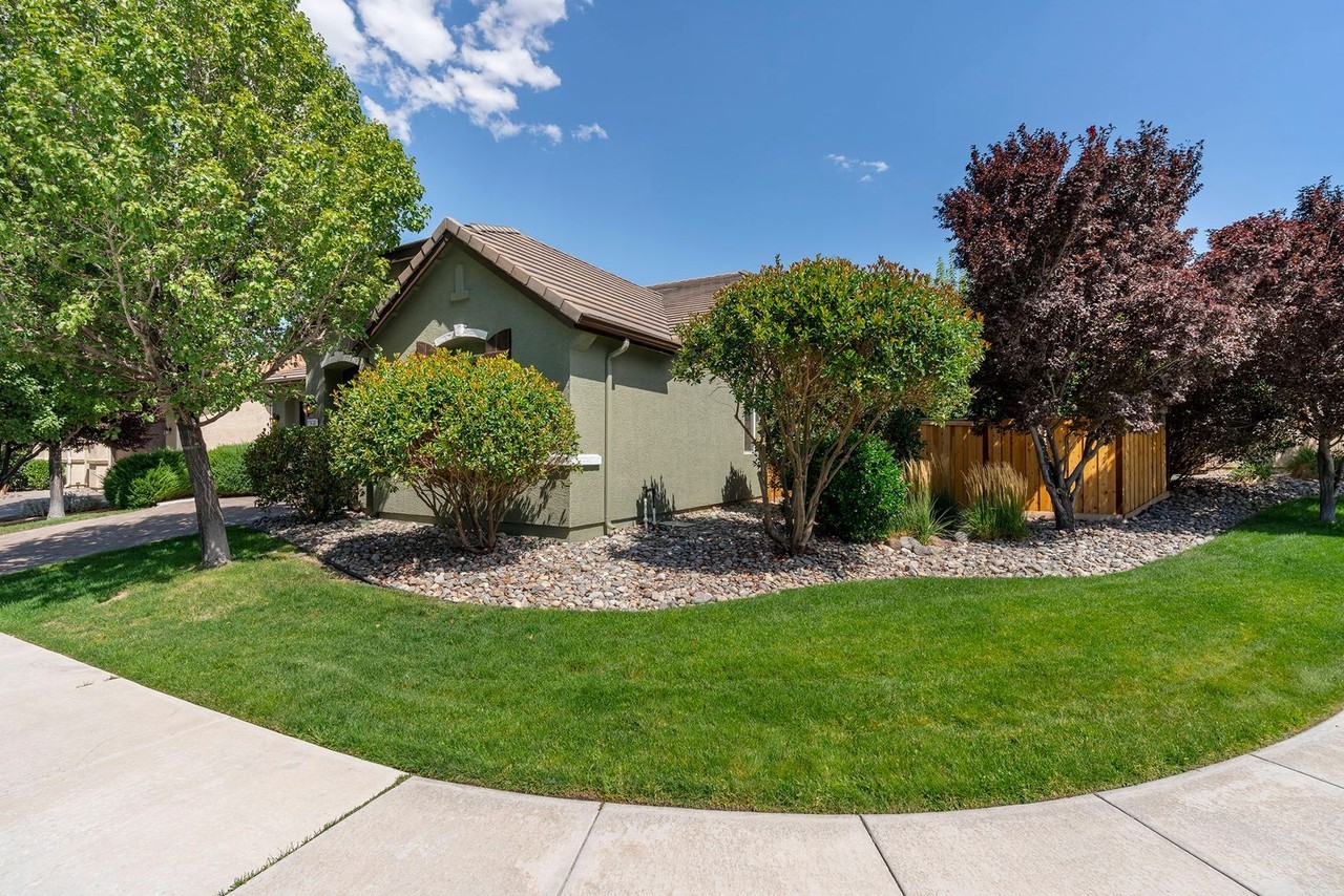 11430 Torino Ct - Photo 2 of 25
