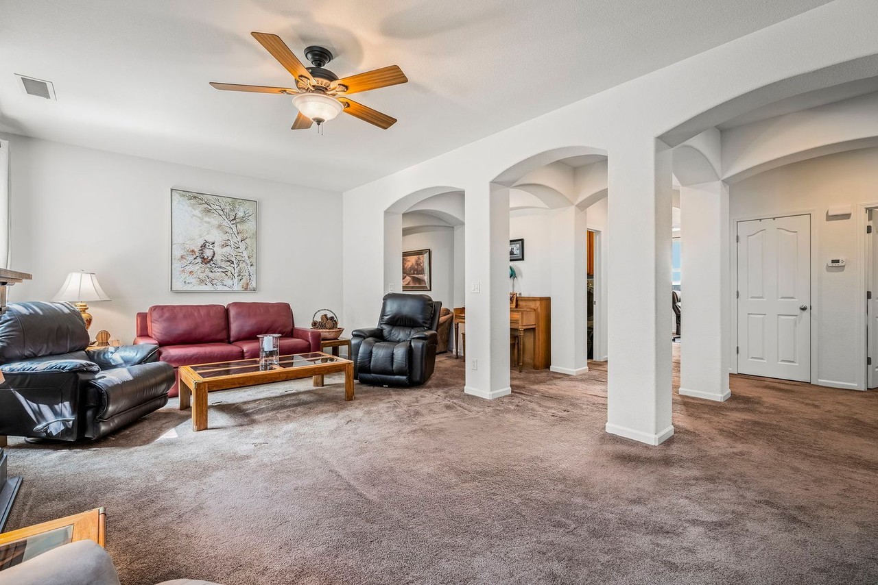 11430 Torino Ct - Photo 6 of 25