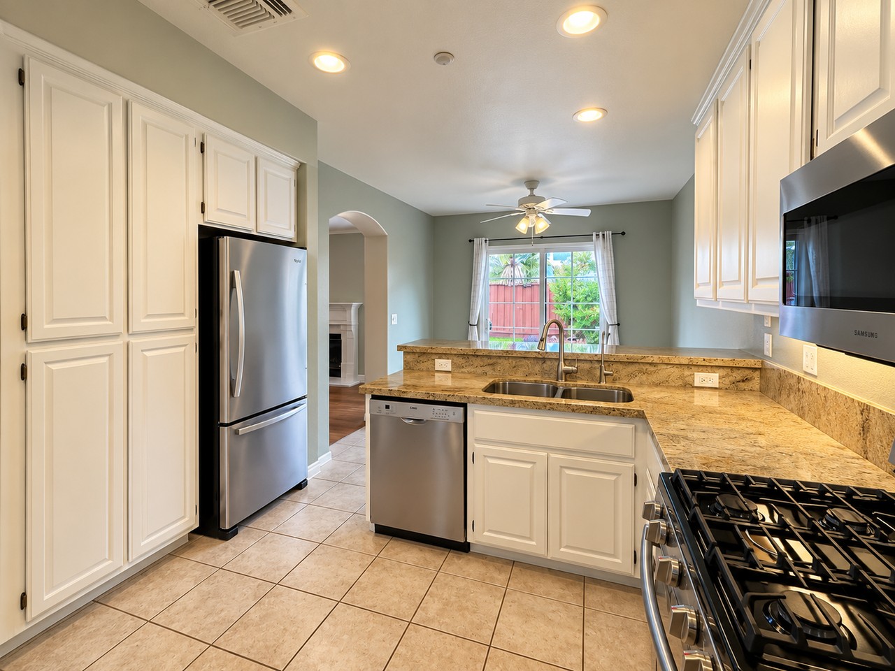 1510 Corte Reina Cmn - Photo 5 of 29