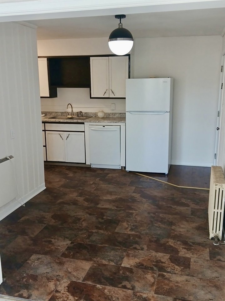 519 1st Avenue Southwest - Photo 3 of 9