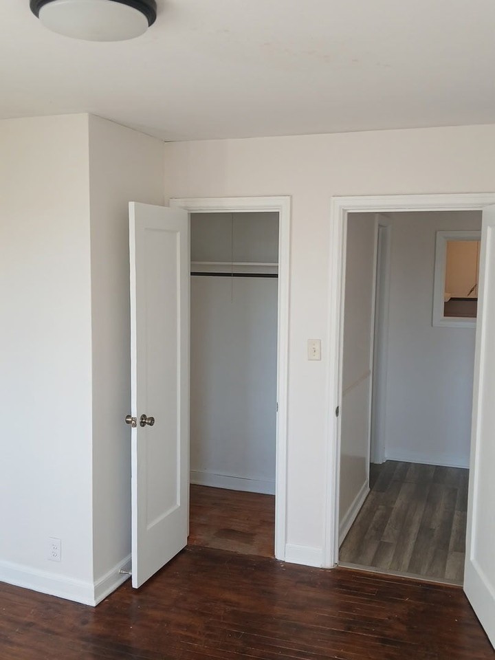519 1st Avenue Southwest - Photo 7 of 9