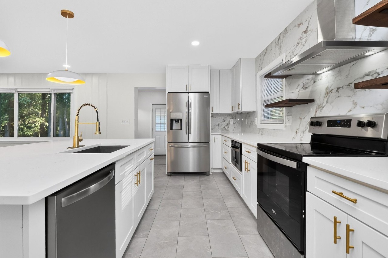 5731 Brookhaven Rd - Photo 5 of 34