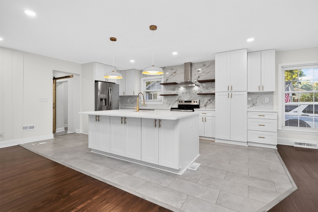 5731 Brookhaven Rd - Photo 6 of 34