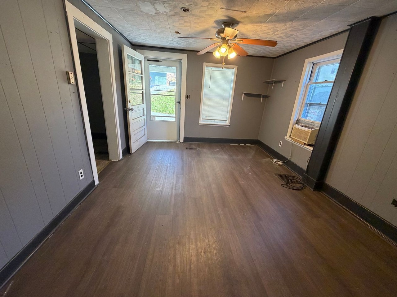 18 Pleasant St (Ark) - Photo 4 of 15