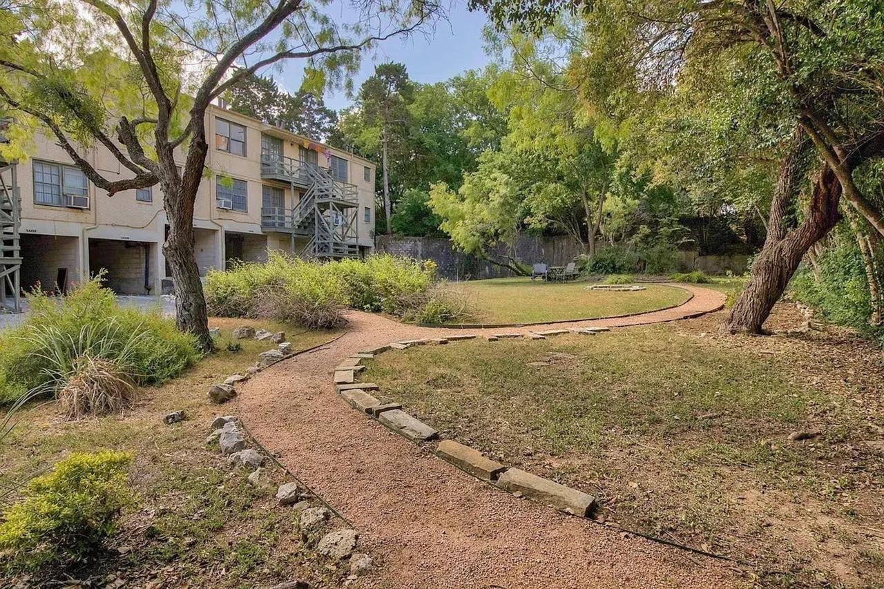 Bel-Aire Apartments - Photo 4 of 5