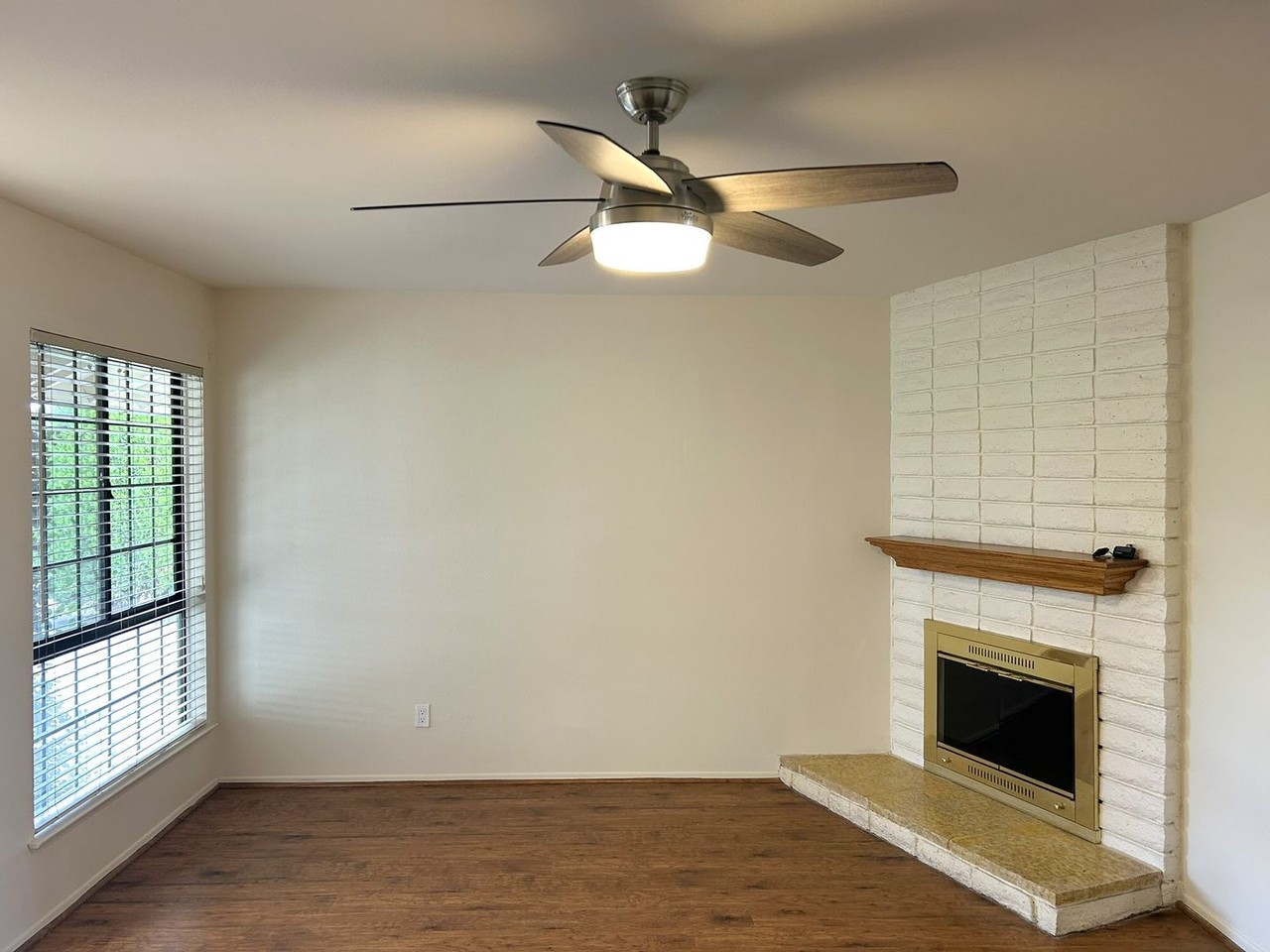 352 Gilmore Dr #352 - Photo 5 of 24
