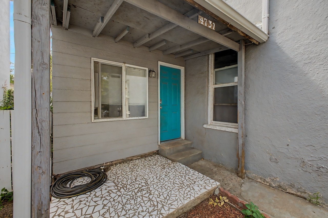4731 Vine St - Photo 2 of 20