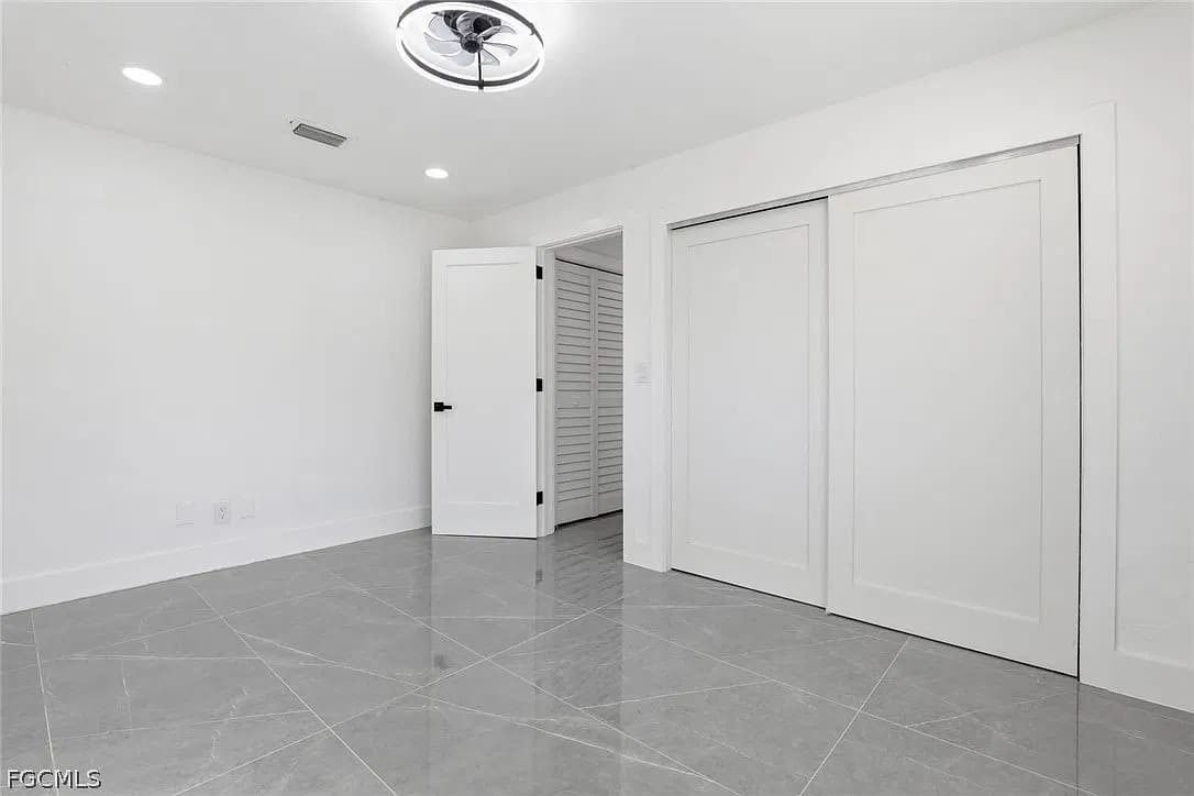 3420 Se 4th Pl - Photo 6 of 26