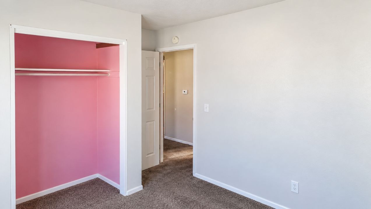 712 East Front Street - Photo 5 of 8