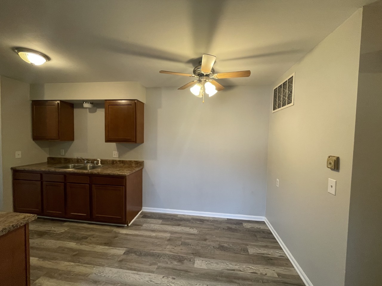 105 Blair Drive - Photo 4 of 18