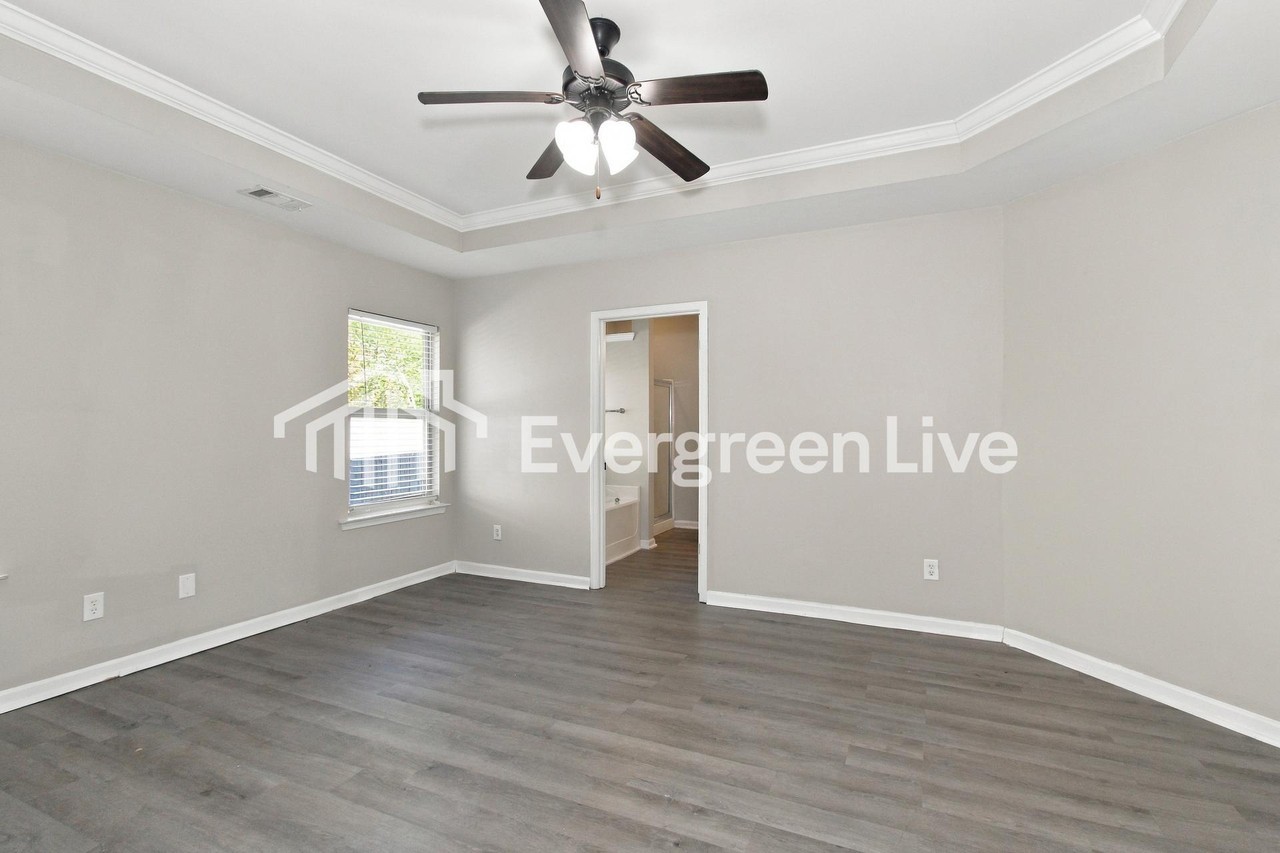 6443 Cheshire Cove Dr - Photo 7 of 15