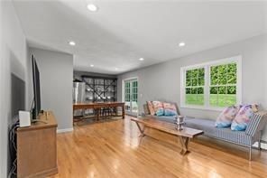 196 Sea Meadow Dr - Photo 6 of 50