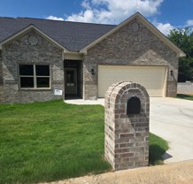 131 Legacy Ln - Photo 1 of 1
