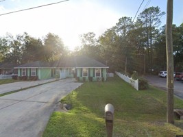 featured image of 219 Bradford Dr