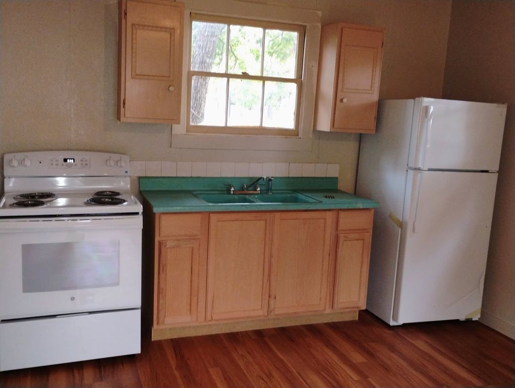 412 N Saint Augustine Dr - Photo 4 of 11