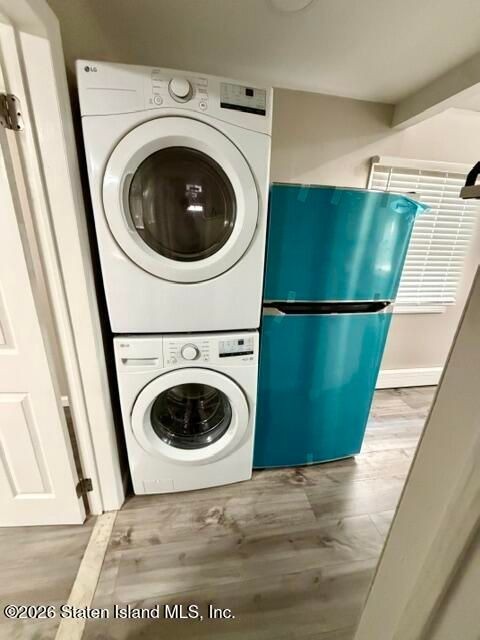 46 Seafoam St - Photo 4 of 9
