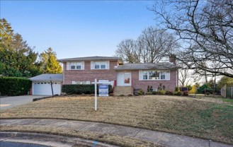510 Devonshire Dr Ne - Photo 1 of 1